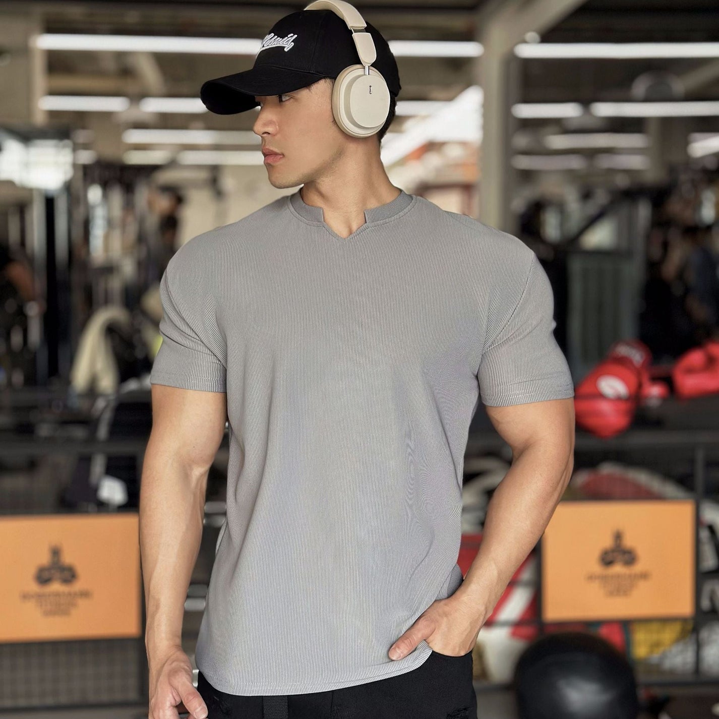 Men's V Neck Short Sleeve Muscle Sports Fitness T-Shirt