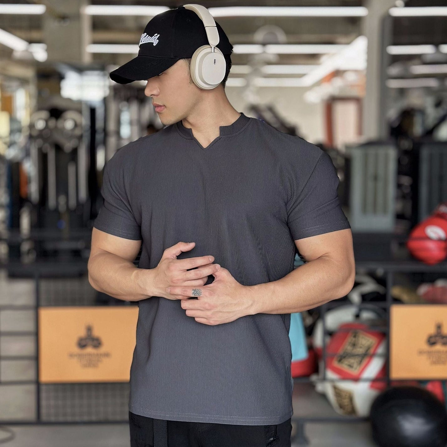 Men's V Neck Short Sleeve Muscle Sports Fitness T-Shirt